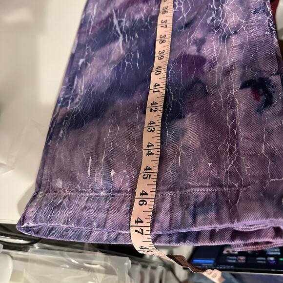 NEW Amiri Men's Cracked Tie Dye Carpenter Purple White Flare Wide Jeans Size 38 - Picture 16 of 16